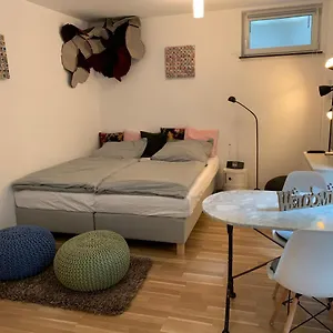 helle-souterrainwohnung-mit-komfort.getmunichhotels.com/